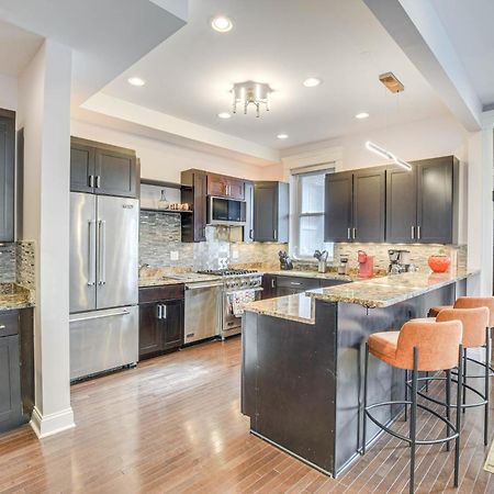 Spacious Condo With Deck About 3 Mi To Downtown Chicago! エクステリア 写真