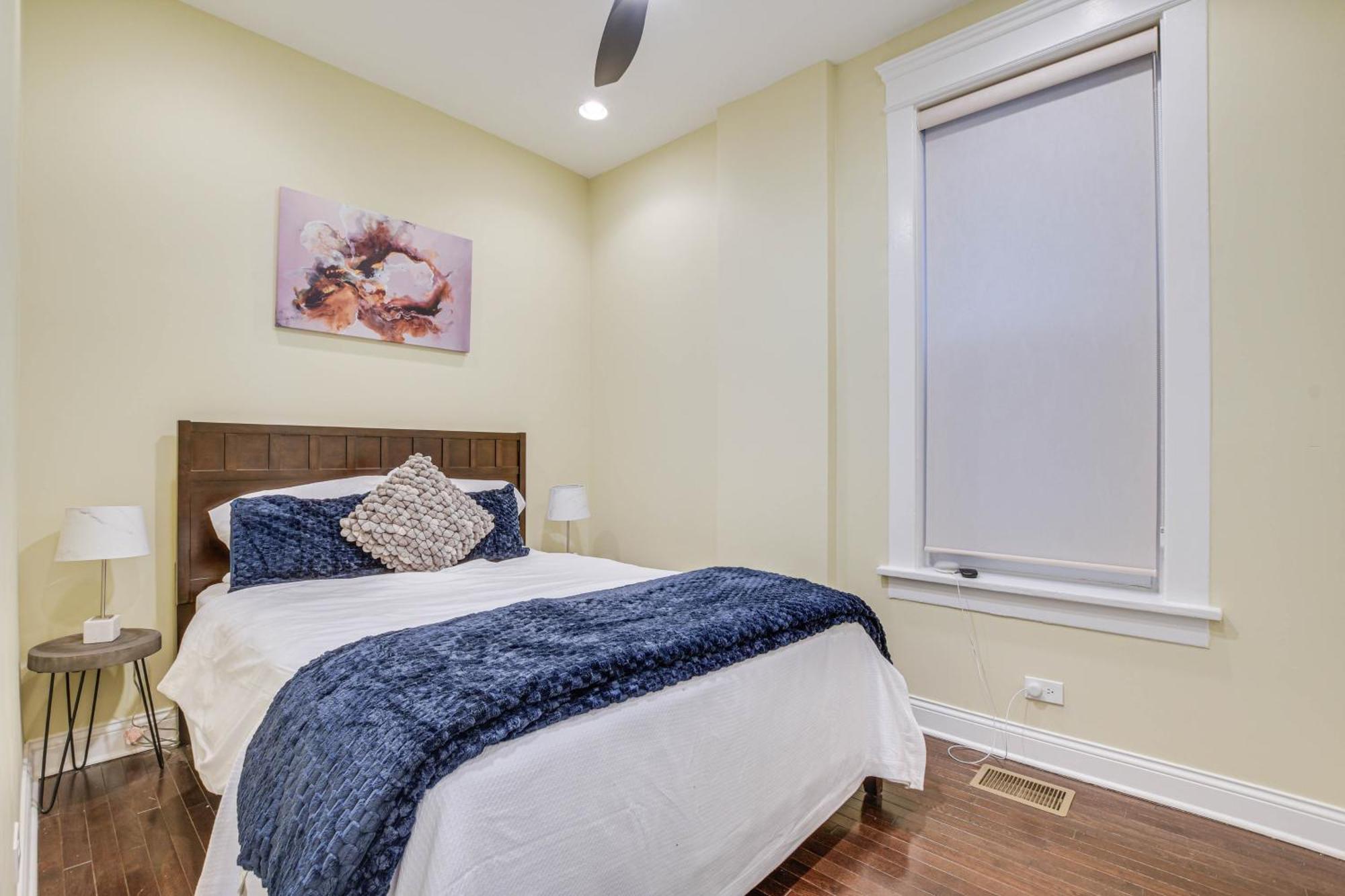 Spacious Condo With Deck About 3 Mi To Downtown Chicago! エクステリア 写真